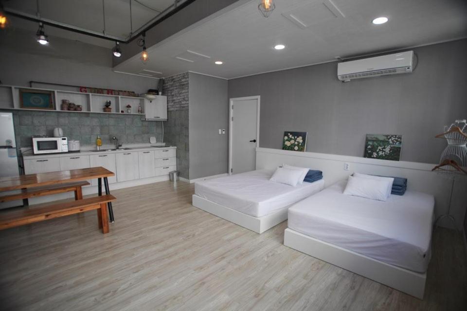 Romantic Ocean Yeosu Zewnętrze zdjęcie